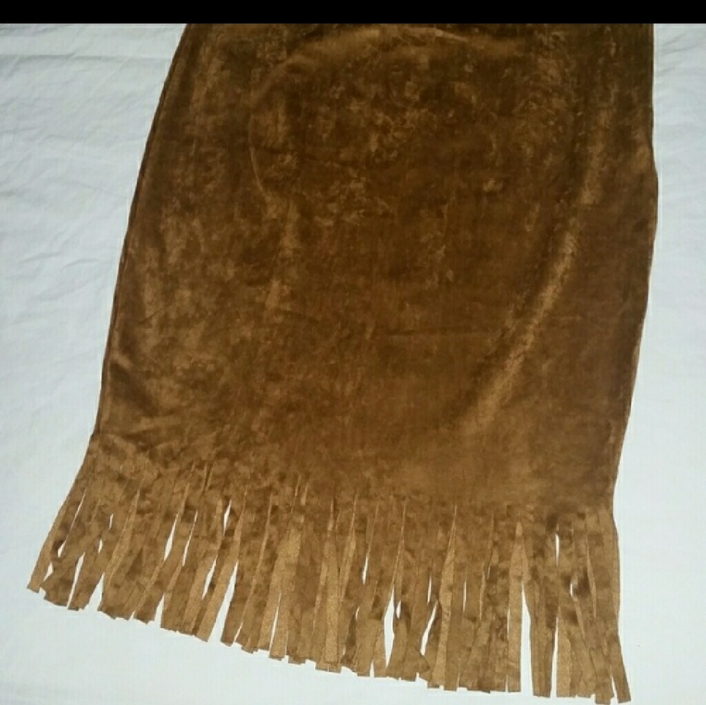 Brown light sweade frindge skirt